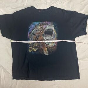 Y2K grunge FSO diving shark graphic ao faded black tee